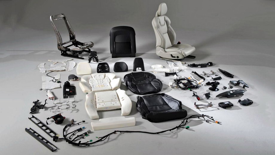 Верхом на колесе: в Австралии водителя оштрафовали за езду на &quot;запаске&quot;